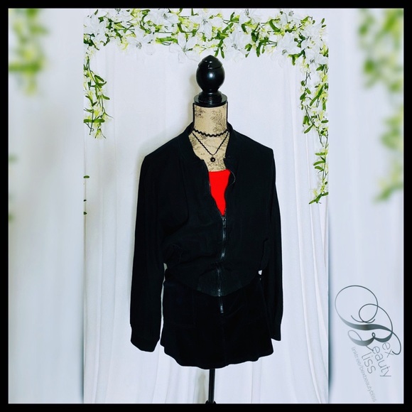 🔴 🏷Love Tree Lightweight Zipper Jacket w/pockets - Picture 2 of 6